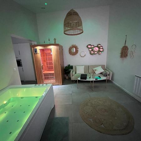 Spa Jungle Le Mesnil-Saint-Denis Dış mekan fotoğraf