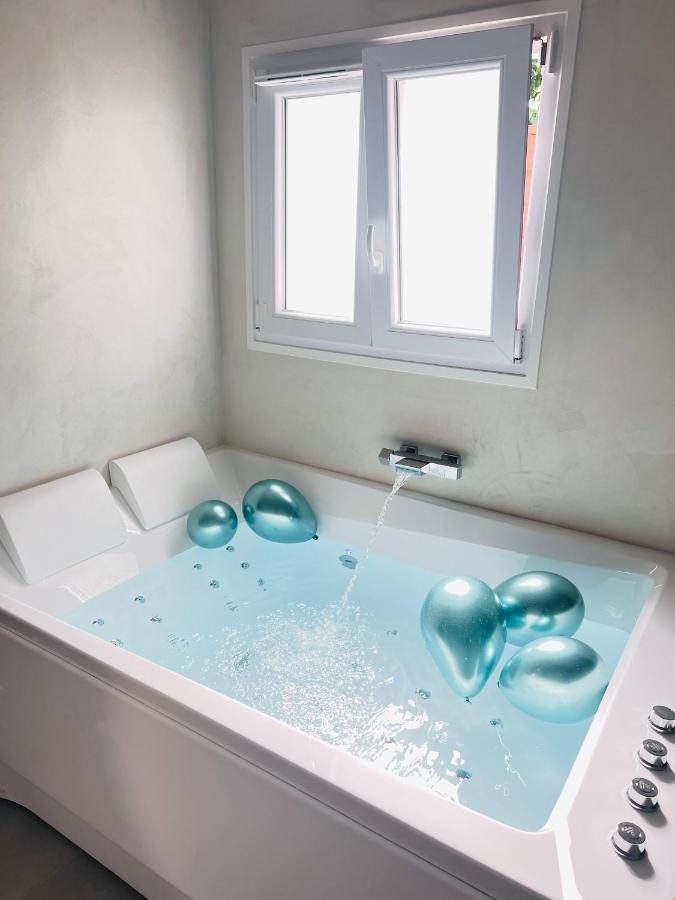 Spa Jungle Le Mesnil-Saint-Denis Dış mekan fotoğraf