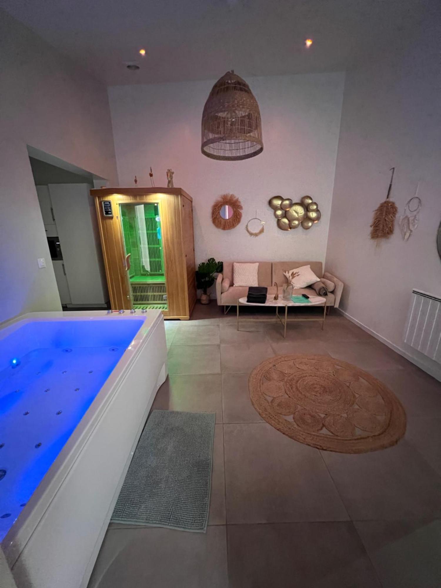 Spa Jungle Le Mesnil-Saint-Denis Dış mekan fotoğraf